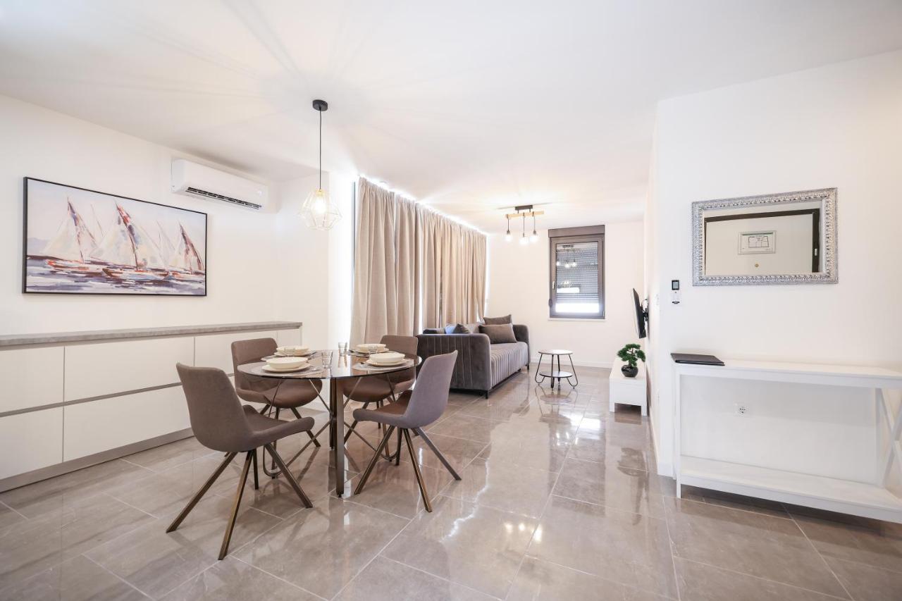 Apartment Marilla