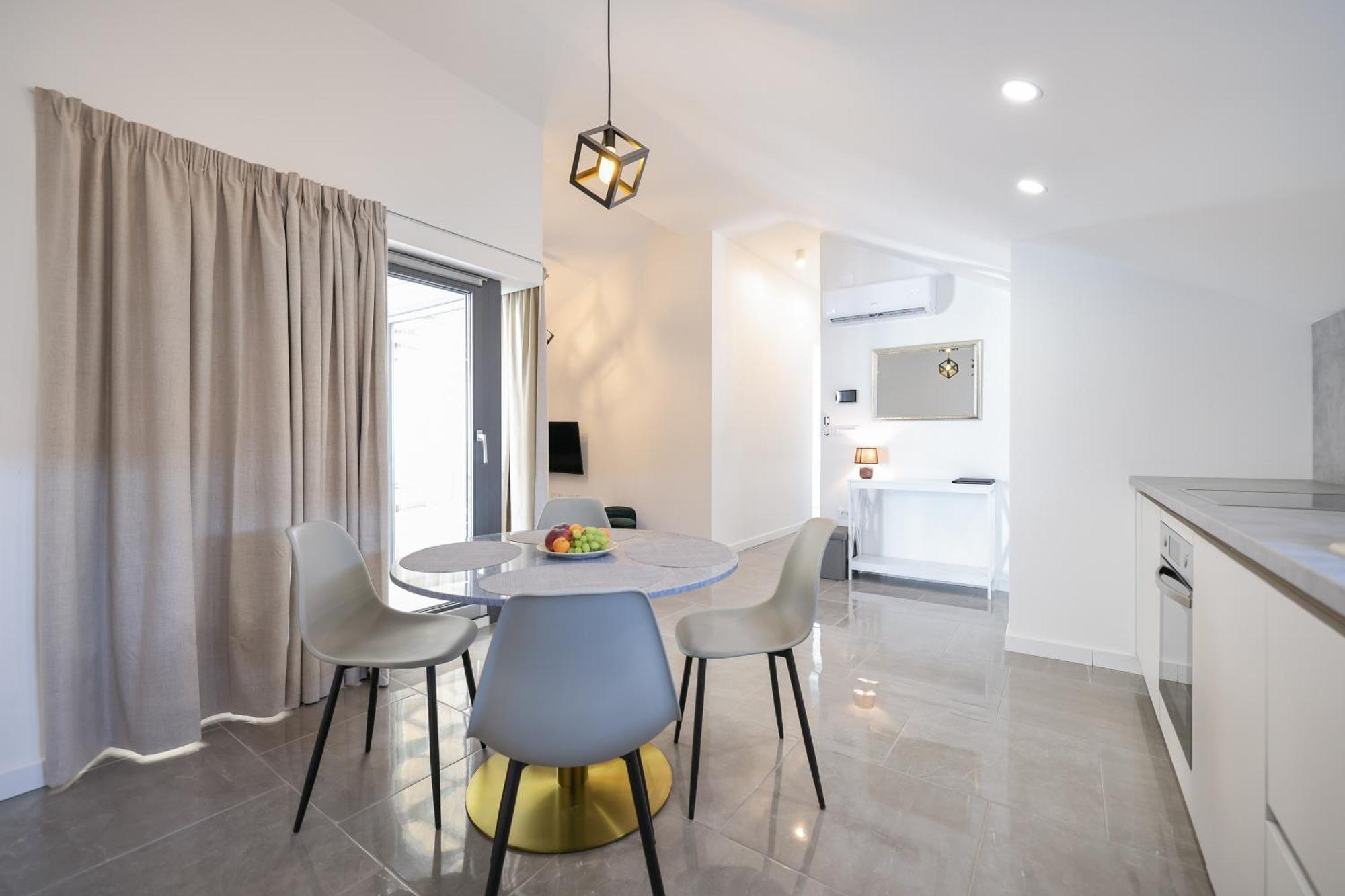 Marilla Apartment